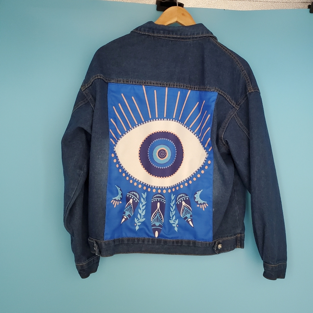 Two to Five Size Large Dark Jean Jacket